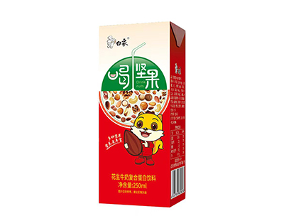 喝坚果花生牛奶复合蛋白饮料250ml